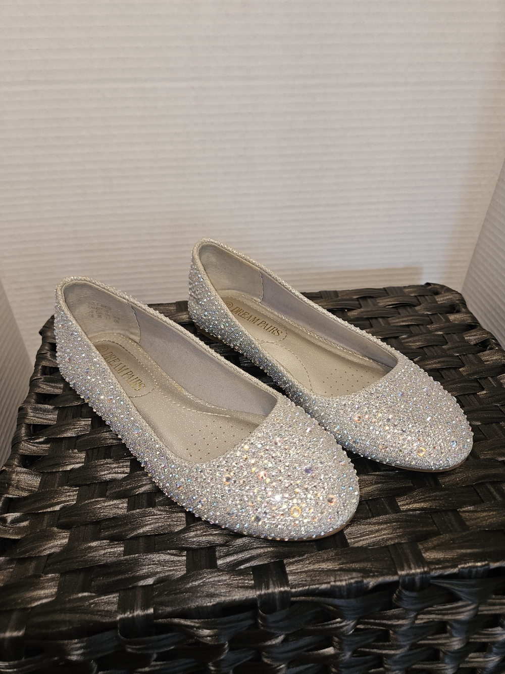 Dream Pairs Sparkling Crystal Silver Ballet Flats